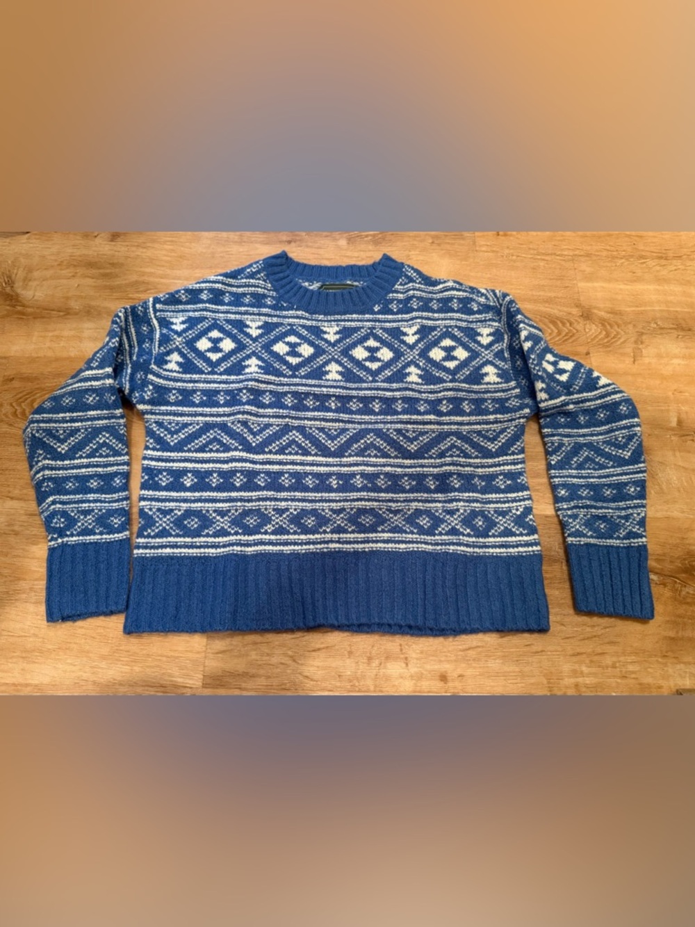 American Eagle Outfitters Blue and Cream Fair Isle Crewneck Sweater